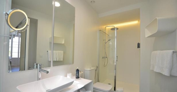 Apartamentos Plaza Mina Suites