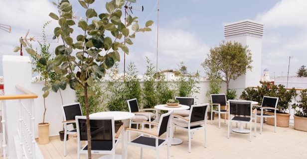 Apartamentos Plaza Mina Suites