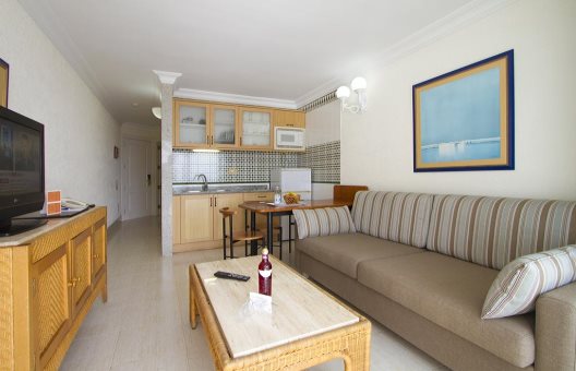 Apartamentos Plus Fariones