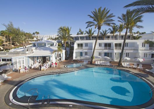 Apartamentos Plus Fariones