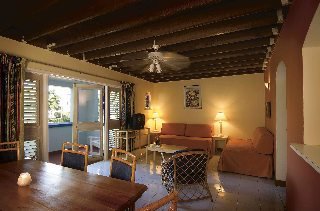 Apartamentos Point Village