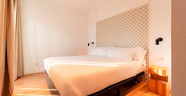 Apartamentos Port Plaza