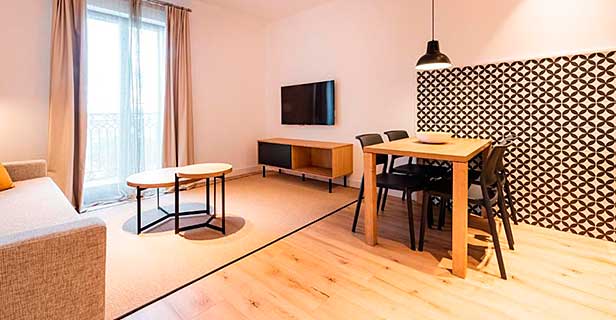 Apartamentos Port Plaza