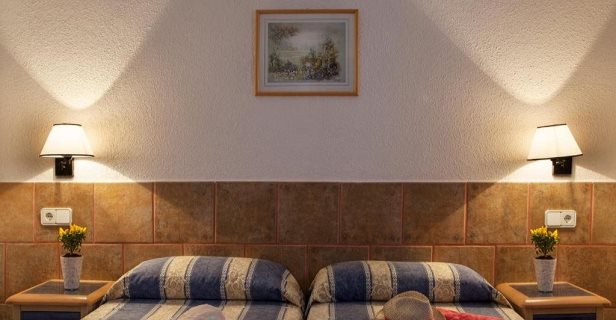 Apartamentos Portu Saler