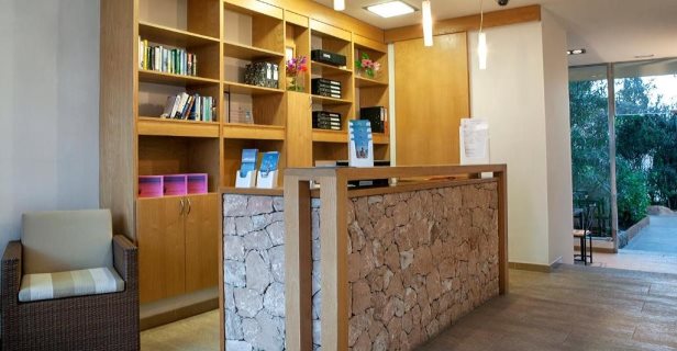 Apartamentos Portu Saler