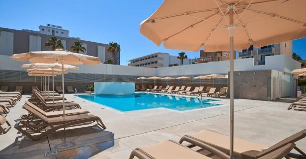Apartamentos Protur Atalaya
