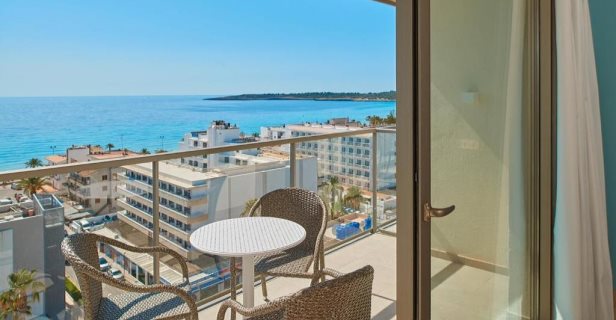 Apartamentos Protur Atalaya