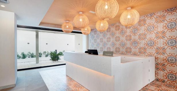 Apartamentos Protur Atalaya