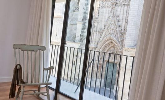 Apartamentos Puerta Catedral Suites Sevilla