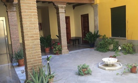 Apartamentos Puerta Real