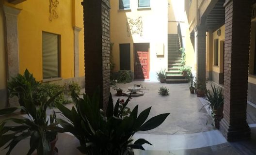 Apartamentos Puerta Real