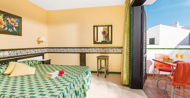 Apartamentos Puerto Caleta