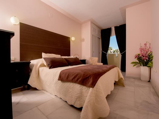 Apartamentos Puerto Marina Beach & Golf
