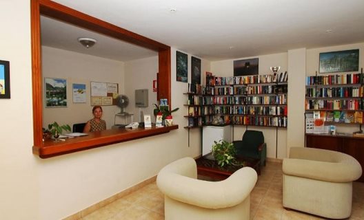 Apartamentos Punta Marina