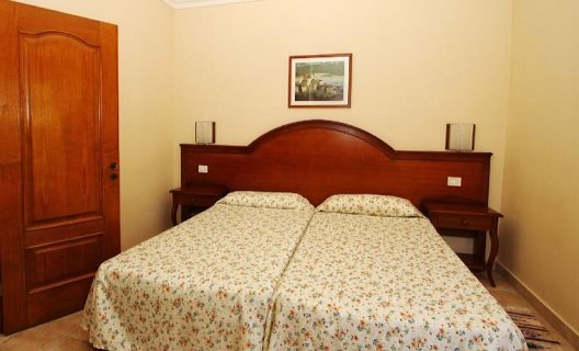 Apartamentos Punta Marina