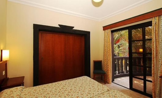 Apartamentos Punta Marina