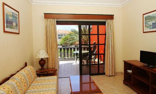 Apartamentos Punta Marina