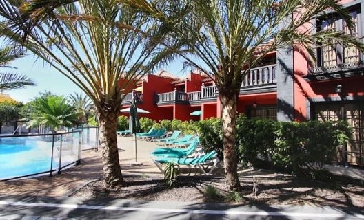 Apartamentos Punta Marina
