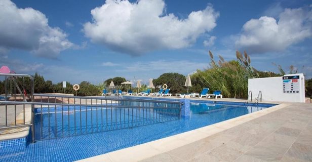 Apartamentos Punta Rasa