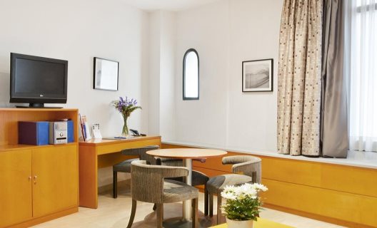 Apartamentos Ramon De La Cruz 41