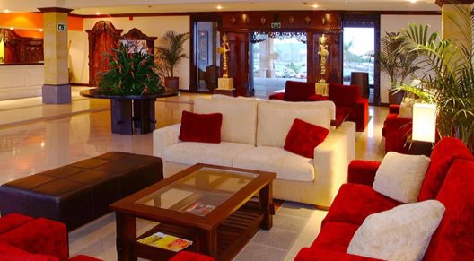 Apartamentos Regency Country Club