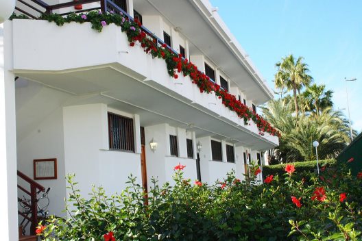 Apartamentos Reinasol