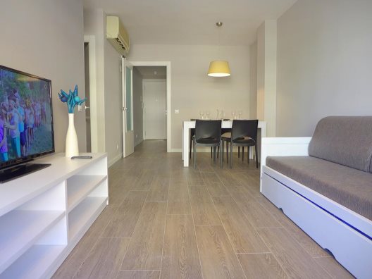Apartamentos Rentalmar Navarra Family Suites
