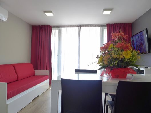 Apartamentos Rentalmar Navarra Family Suites