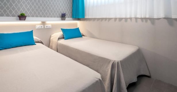 Apartamentos Rentalmar Salou Playa Family Suites