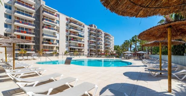 Apartamentos Rentalmar Salou Playa Family Suites