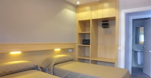 Apartamentos Rentalmar Zahara Family Suites