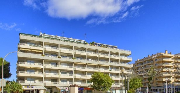 Apartamentos Rentalmar Zahara Family Suites