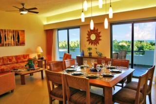 Apartamentos Riviera Maya Suites