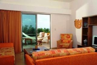 Apartamentos Riviera Maya Suites