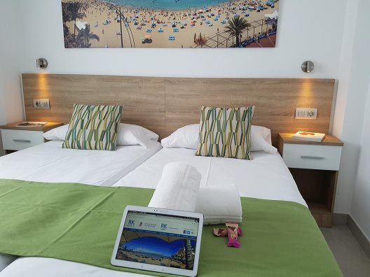 Apartamentos Rk Canteras Suites