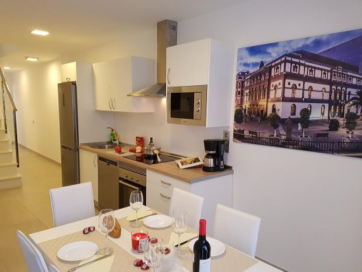Apartamentos Rk Canteras Suites