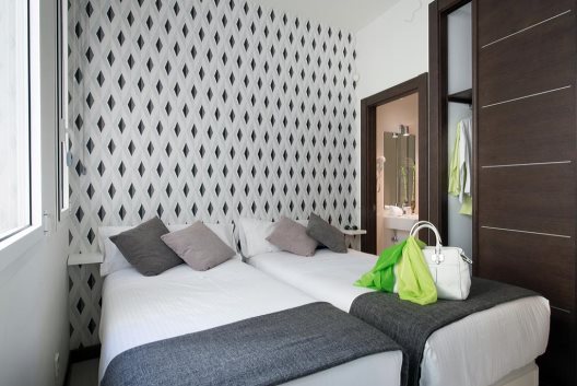 Apartamentos Roisa Suites