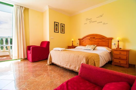 Apartamentos Roquetas Beach & Playa Serena Golf Village