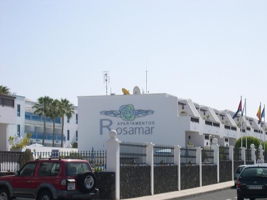 Apartamentos Rosamar