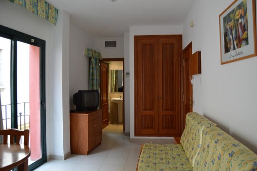 Apartamentos Royal