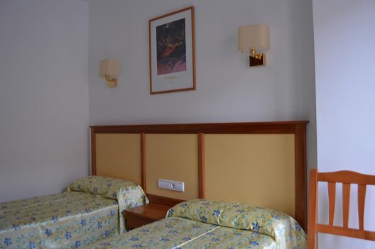 Apartamentos Royal