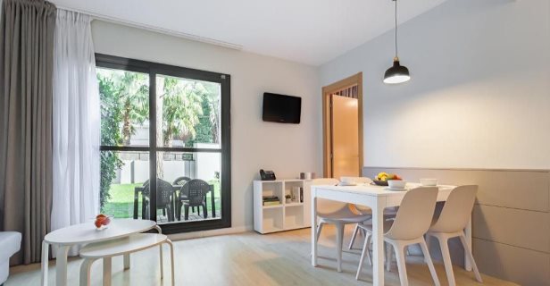 Apartamentos Royal Marina Gardens