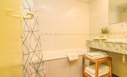 Apartamentos Royal Marine