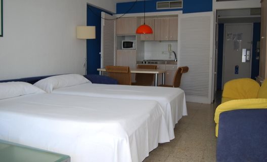 Apartamentos Roybel