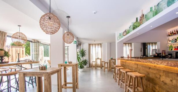 Apartamentos Sa Cala Suites
