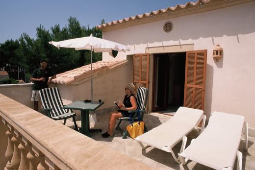 Apartamentos Sa Torre