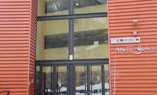 Apartamentos Sabica Nevada Gorbea