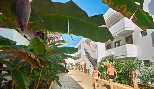 Apartamentos Sal Rossa