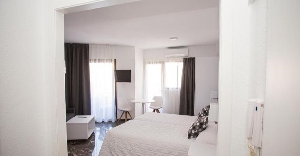 Apartamentos San Jaime Center Suites