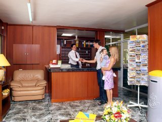 Apartamentos San Valentín & Terrafor Park